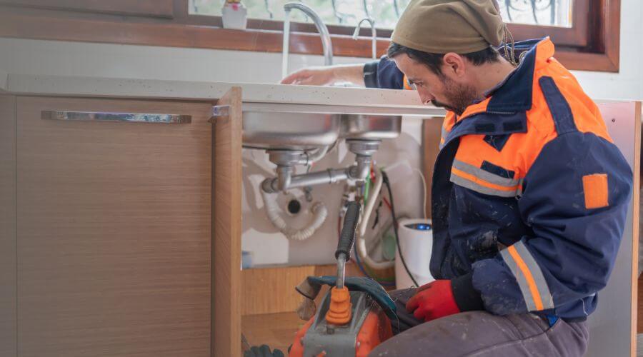 home faucet repair service in Lynnfield, MA
